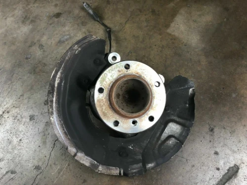 2006-2011 BMW 3 Series Front Left/Driver Used OEM Steering Knuckle Spindle