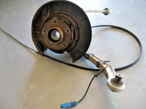 2000 BMW 528i Rear Left/Driver Used OEM Steering Knuckle Spindle