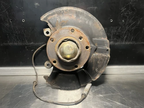 1994-1999 BMW Front Right/Passenger With Hub Used OEM Steering Knuckle Spindle