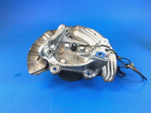 2006-2013 BMW 325i Front Right/Passenger With Hub Used OEM Steering Knuckle Spindle