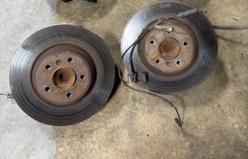 2007 BMW 335i Front Left & Right Used OEM Steering Knuckle Spindle