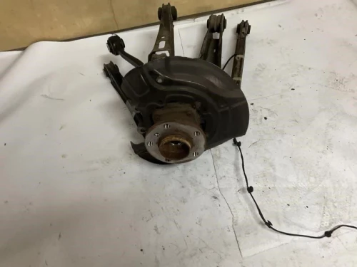 2011-2018 BMW X4 Rear Left & Right With Hub Used OEM Steering Knuckle Spindle