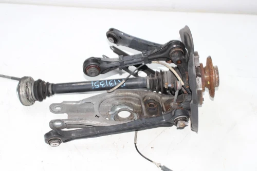 BMW 335i Rear Right/Passenger With Hub Used OEM Steering Knuckle Spindle