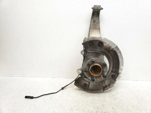 2011-2016 BMW 550i Front Right/Passenger With Hub Used OEM Steering Knuckle Spindle