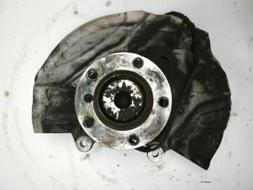BMW 745Li Front Right/Passenger With Hub Used OEM Steering Knuckle Spindle