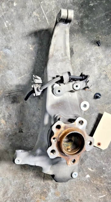 2017-2023 BMW 5 Series Front Left/Driver With Hub Used OEM Steering Knuckle Spindle