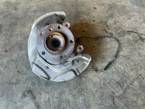 2012-2018 BMW 3 Series Front Left/Driver With Hub Used OEM Steering Knuckle Spindle