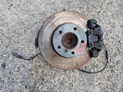 2007-2013 BMW 328i Front Left/Driver With Hub Used OEM Steering Knuckle Spindle