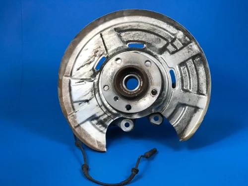 2013-2018 BMW 640i Rear Right/Passenger With Hub Used OEM Steering Knuckle Spindle