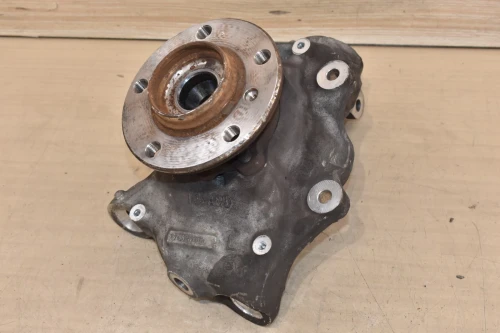 2012-2018 BMW 3 Series Front Left/Driver AWD With Hub Used OEM Steering Knuckle Spindle
