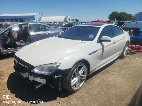 2013-2019 BMW 640i 33306852891 Rear Left/Driver Used OEM Steering Knuckle Spindle