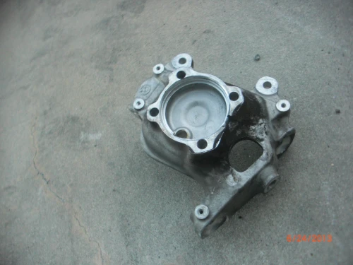 BMW 528i Used OEM Steering Knuckle Spindle