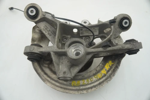 2014-2020 BMW i8 33336858232 Rear Right/Passenger With Hub Used OEM Steering Knuckle Spindle