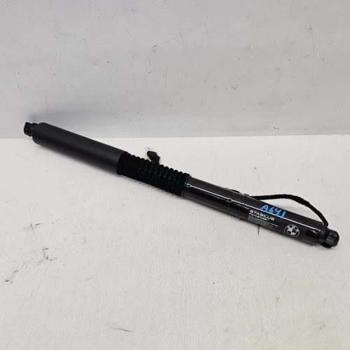 2020-2024 BMW X3 Right/Passenger Used OEM Steering Knuckle Spindle