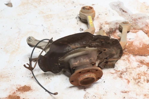 2006-2010 BMW 650i Front Right/Passenger With Hub Used OEM Steering Knuckle Spindle