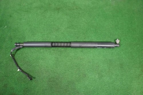 BMW 3 Series Left/Driver Used OEM Steering Knuckle Spindle