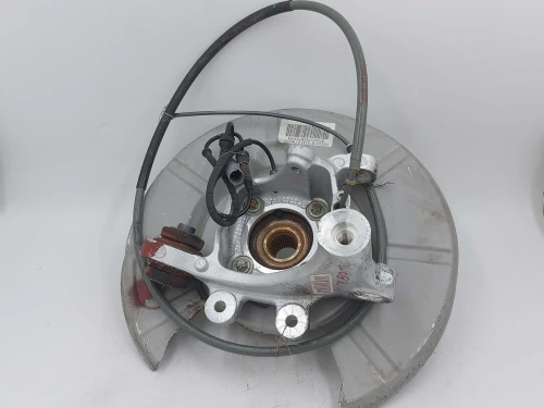 BMW 6 Series Rear Right/Passenger With Hub Used OEM Steering Knuckle Spindle