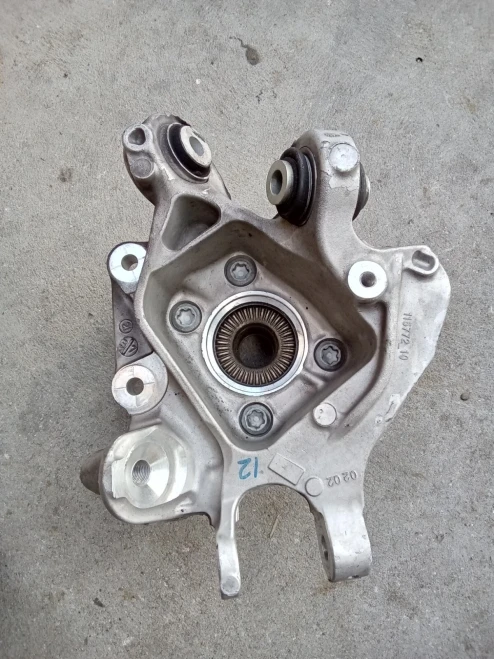 2018-2022 BMW X3 Rear Left/Driver Used OEM Steering Knuckle Spindle