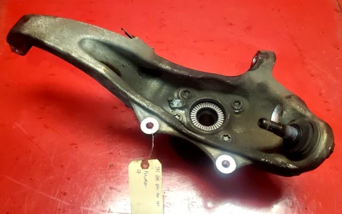 2015-2019 BMW 640i Front Left/Driver With Hub Used OEM Steering Knuckle Spindle