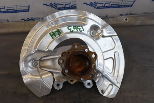 2016 BMW M3 Front Right/Passenger With Hub Used OEM Steering Knuckle Spindle