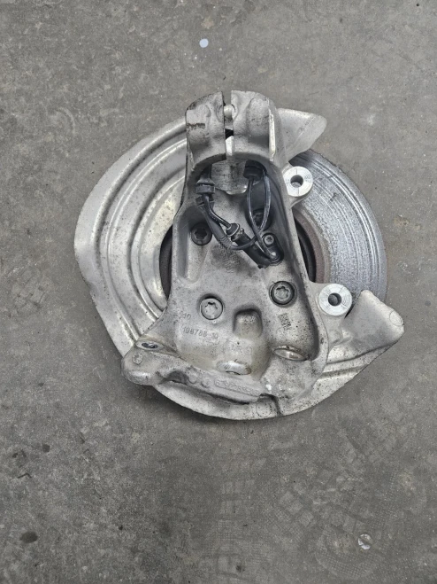 2017 BMW 335i Front Right/Passenger Used OEM Steering Knuckle Spindle