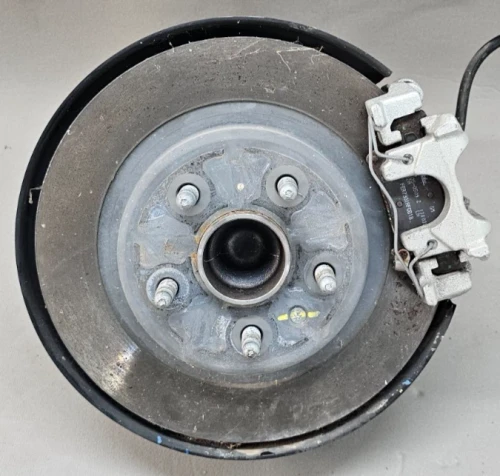 2018-2020 Buick Envision Rear Right/Passenger FWD With Hub Used OEM Steering Knuckle Spindle