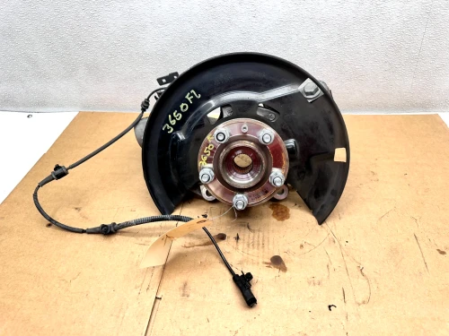 2016-2019 Buick Cascada Front Left/Driver FWD With Hub Used OEM Steering Knuckle Spindle