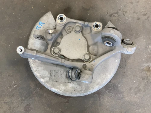2018-2021 Buick Enclave Rear Right/Passenger With Hub Used OEM Steering Knuckle Spindle
