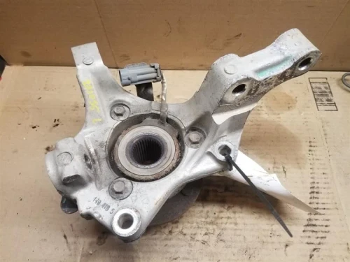 2001-2005 Buick Century 1902557 Front Left/Driver Used OEM Steering Knuckle Spindle