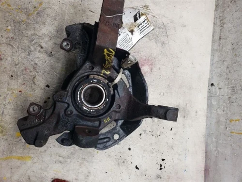 1991-1993 Buick Park Avenue 1043262 Front Right/Passenger Used OEM Steering Knuckle Spindle