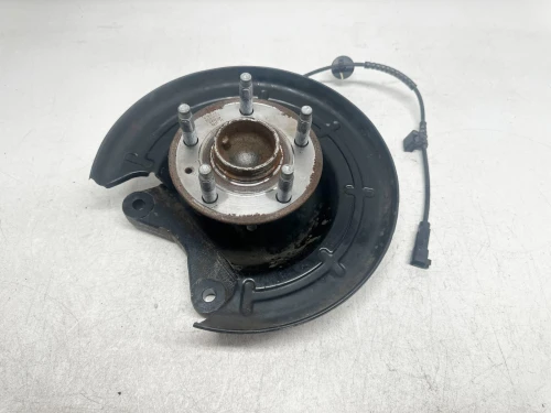 2016-2021 Buick Encore Rear Right/Passenger FWD With Hub Used OEM Steering Knuckle Spindle