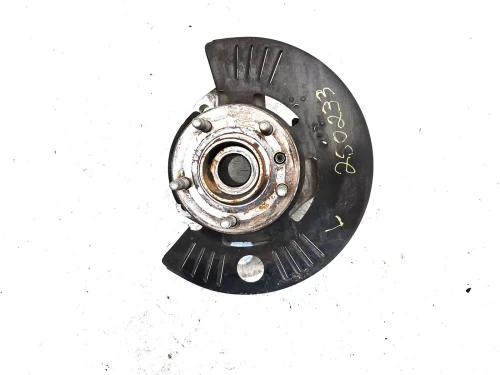 2006-2011 Buick Lucerne Front Left/Driver With Hub Used OEM Steering Knuckle Spindle
