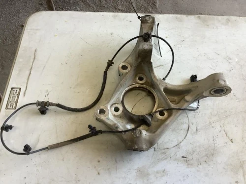 2017-2019 Buick Envision Front Right/Passenger Used OEM Steering Knuckle Spindle