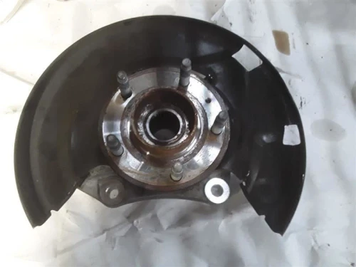 2016-2019 Buick Cascada 2243719 Front Left/Driver Used OEM Steering Knuckle Spindle