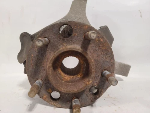 1997-2000 Buick Park Avenue 1960221 Front Right/Passenger Used OEM Steering Knuckle Spindle