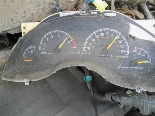 1997-2000 Buick Century 28525303 Front Right/Passenger Used OEM Steering Knuckle Spindle