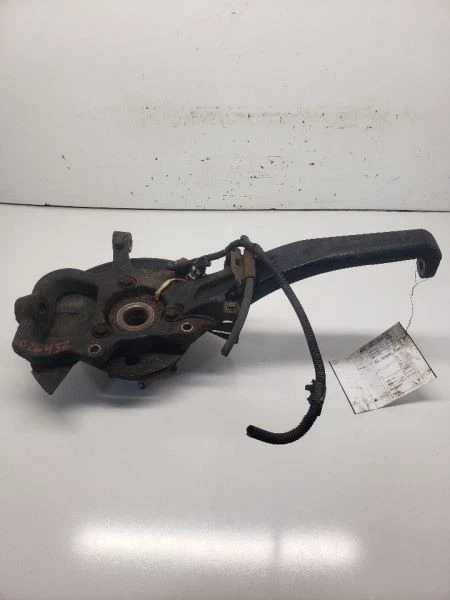 2004-2009 Cadillac SRX 1041247 Front Left/Driver Used OEM Steering Knuckle Spindle