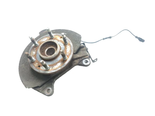 2013 Cadillac Escalade Front Left/Driver With Hub Used OEM Steering Knuckle Spindle