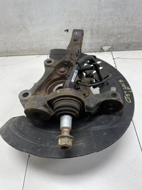 2015 Cadillac CTS Front Left/Driver Used OEM Steering Knuckle Spindle