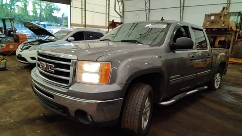 2007-2014 Cadillac Escalade 7110346 Front Left/Driver Used OEM Steering Knuckle Spindle
