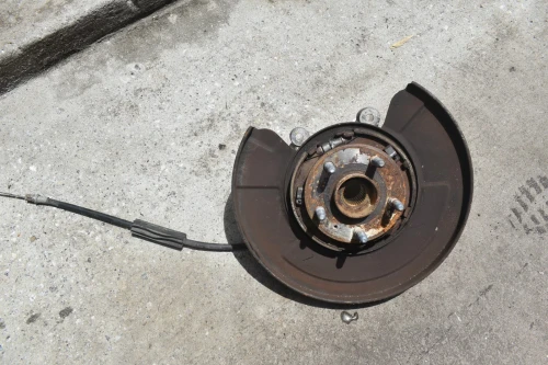 2009 Cadillac CTS-V Rear Right/Passenger With Hub Used OEM Steering Knuckle Spindle