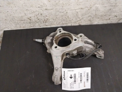 2019-2022 Cadillac XT4 3004946 Front Left/Driver Used OEM Steering Knuckle Spindle