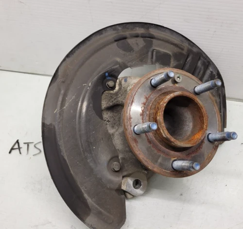 2013-2018 Cadillac ATS Front Left/Driver With Hub Used OEM Steering Knuckle Spindle