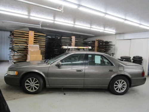 Cadillac Seville Front Left/Driver Used OEM Steering Knuckle Spindle