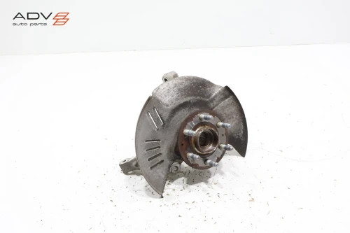 2020-2025 Cadillac XT6 Front Left/Driver With Hub Used OEM Steering Knuckle Spindle