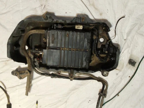 2011-2012 FORD MUSTANG EMISSION VAPOR CHARCOAL CANISTER OEM USED