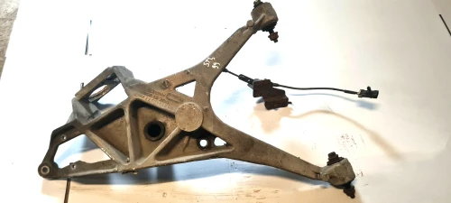 1998 Cadillac Seville Right/Passenger Used OEM Steering Knuckle Spindle