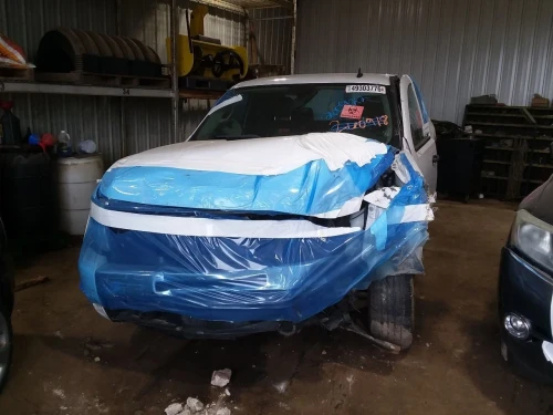 2007-2014 Cadillac Escalade 2170149 Front Right/Passenger Used OEM Steering Knuckle Spindle
