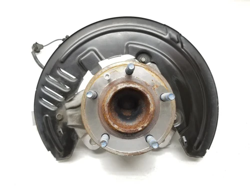 2013-2018 Cadillac ATS 20859492 Front Right/Passenger RWD Used OEM Steering Knuckle Spindle