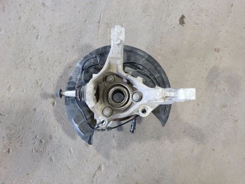 2019-2025 Cadillac XT4 2867847 Front Left/Driver Used OEM Steering Knuckle Spindle